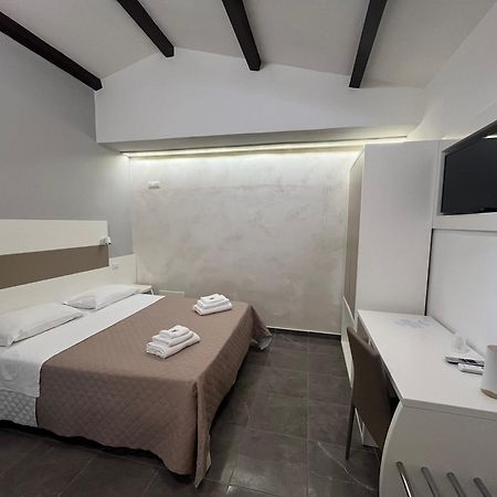 Afrodite Accomodation Tropea Luaran gambar