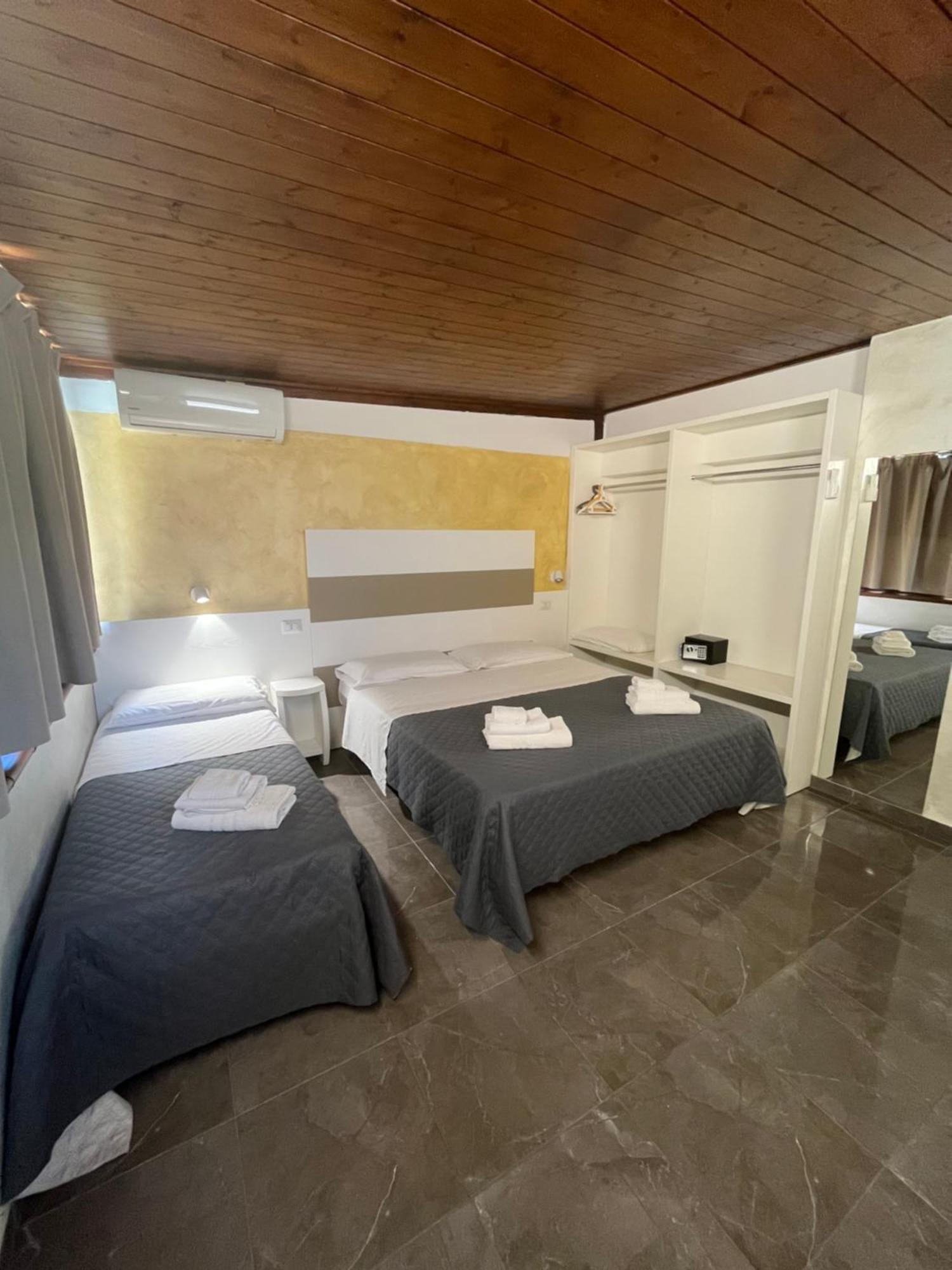 Afrodite Accomodation Tropea Luaran gambar